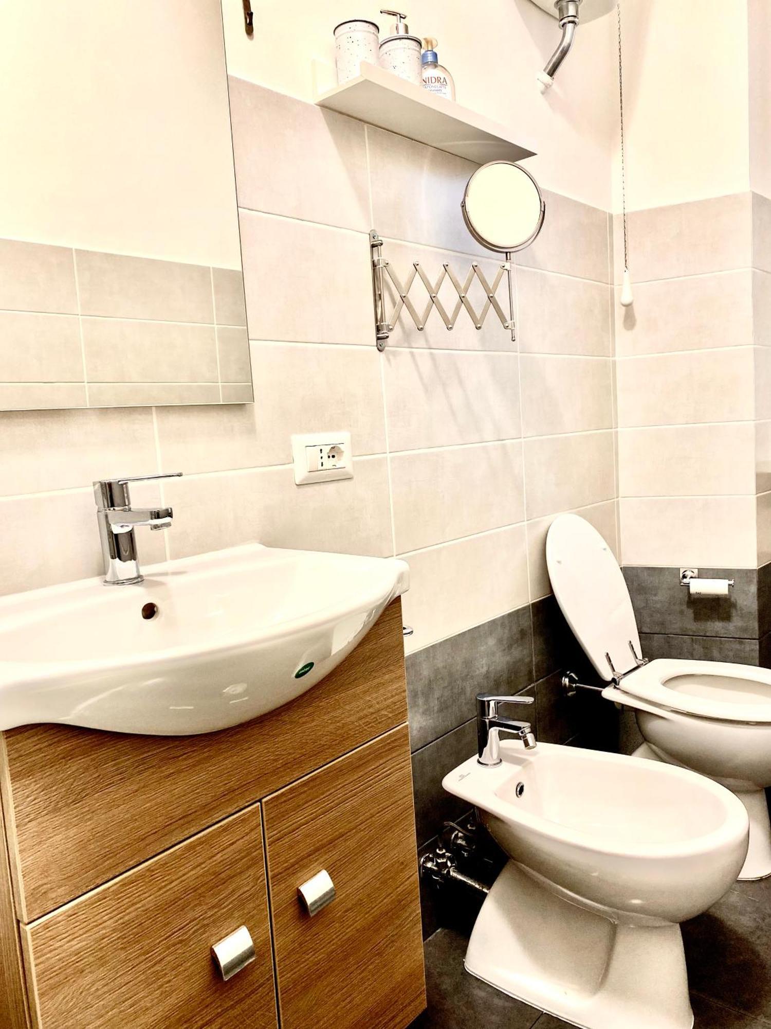 Appartamento Casa Carlotta A Roma Esterno foto