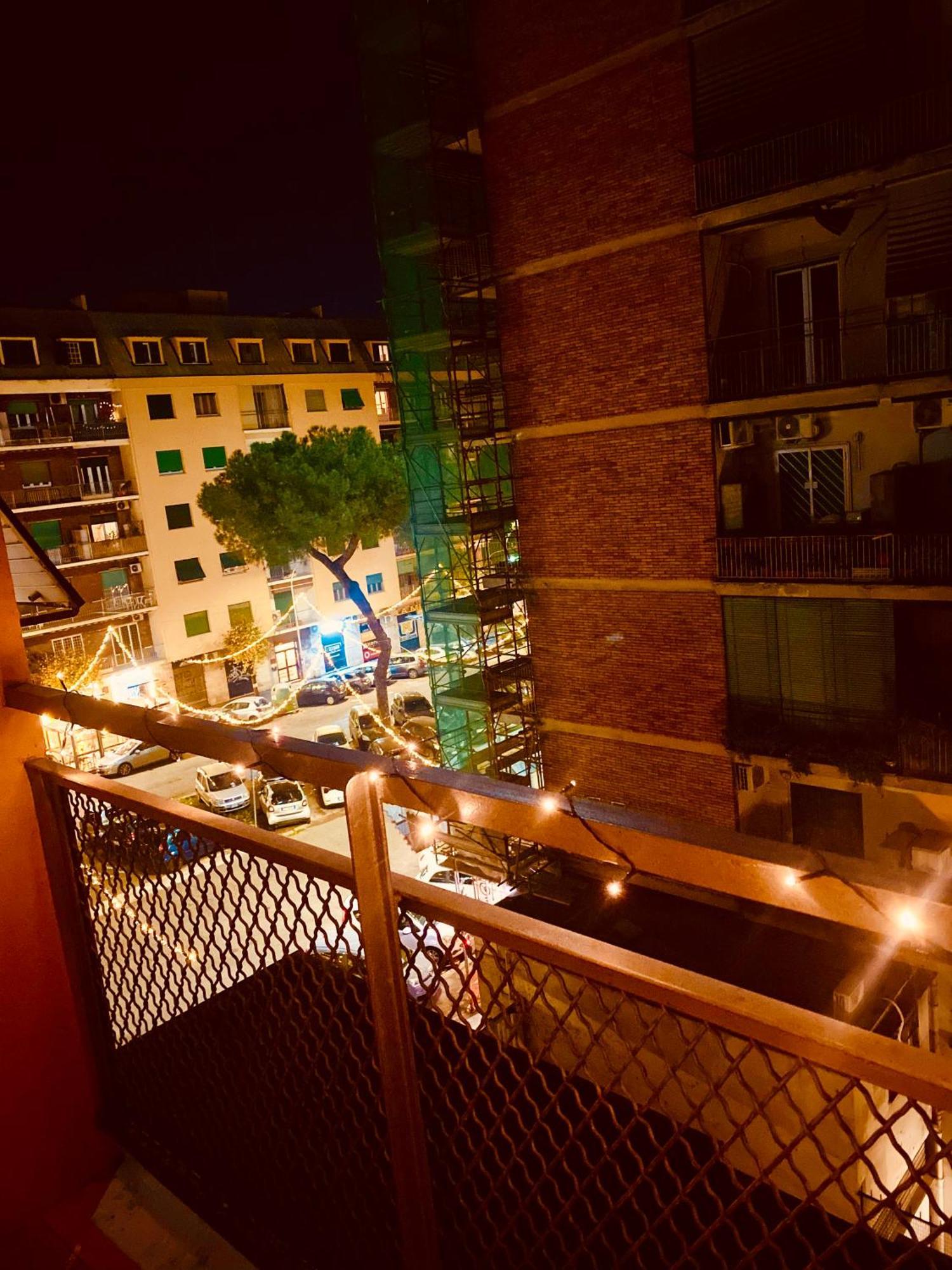 Appartamento Casa Carlotta A Roma Esterno foto